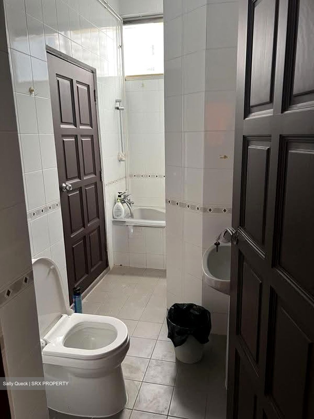 Elizabeth Tower (D9), Apartment #637158941